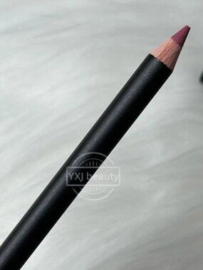 New MAC Lip Pencil~Dervish~Full Size 0.05 oz/1.45 oz~Authentic